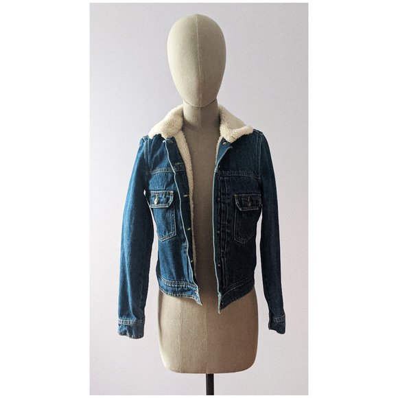 Jackets & Blazers - Sherpa lined Denim Jacket XS